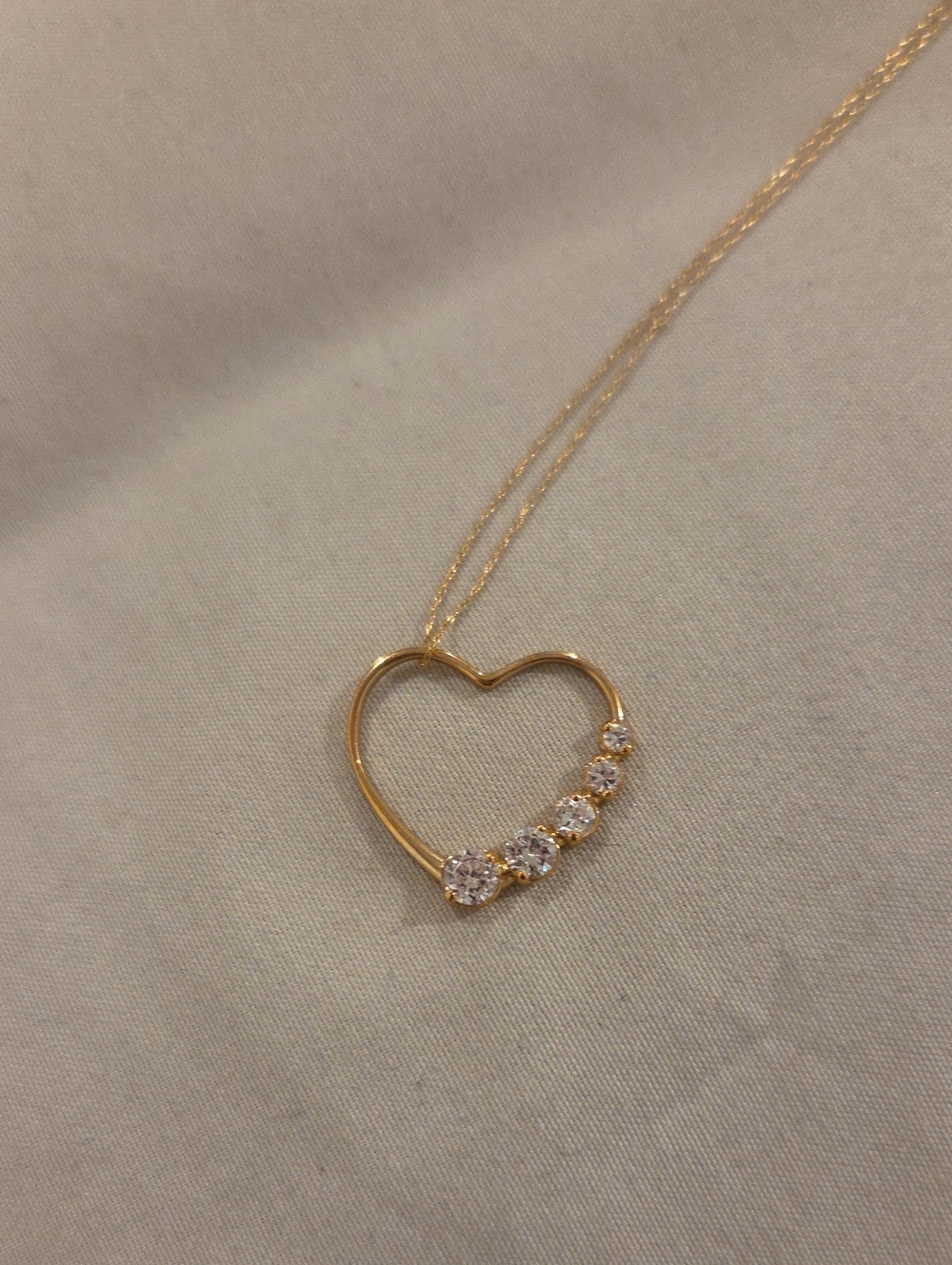 18k Gold Heart Pendant Necklace